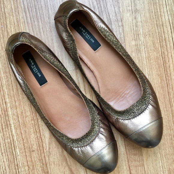 Ann Taylor Rose Gold Leather Ballet Flats - Picture 1 of 7